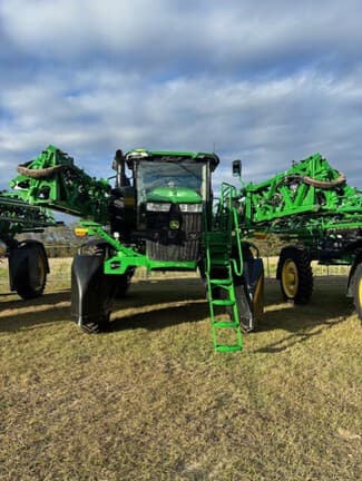 Image of John Deere 410R equipment image 2