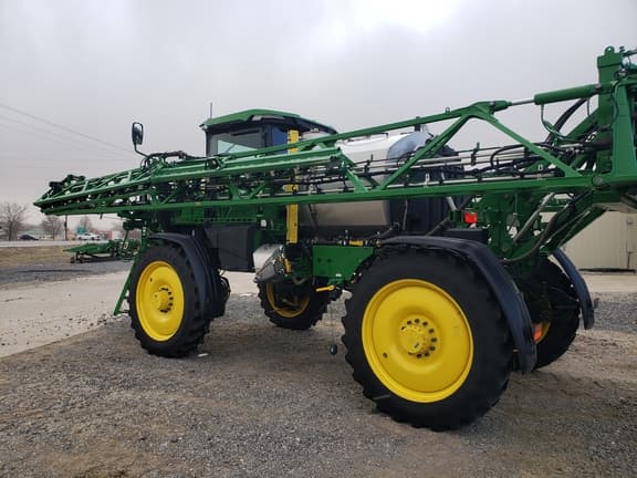 Image of John Deere 410R equipment image 2