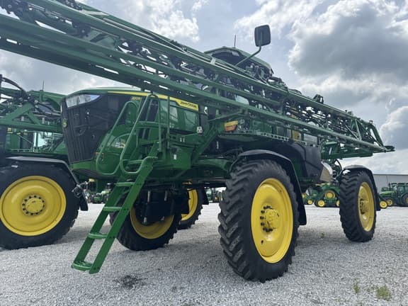 Image of John Deere 410R Primary image