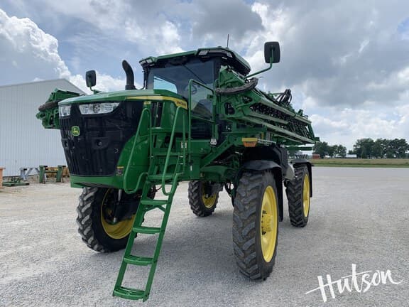 Image of John Deere 410R equipment image 2