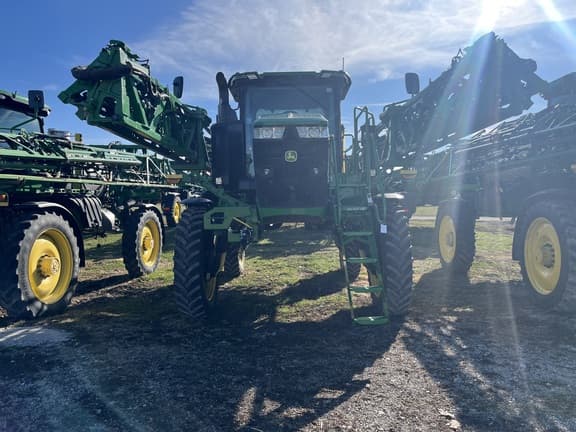 Image of John Deere 410R Primary image