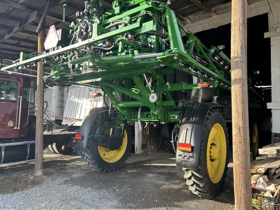 Image of John Deere 410R equipment image 2