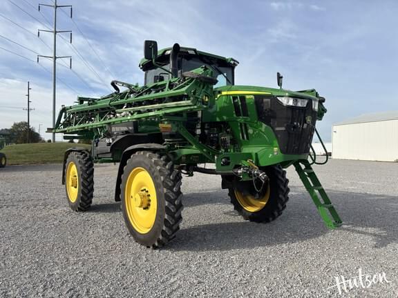 Image of John Deere 410R Primary image
