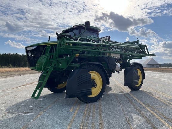 2025 John Deere 410R Equipment Image0