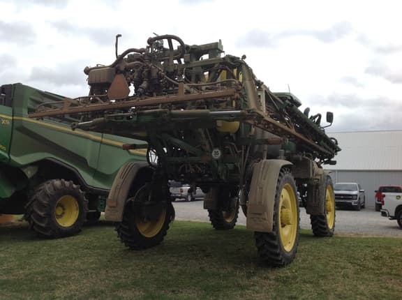 Image of John Deere 410R equipment image 4