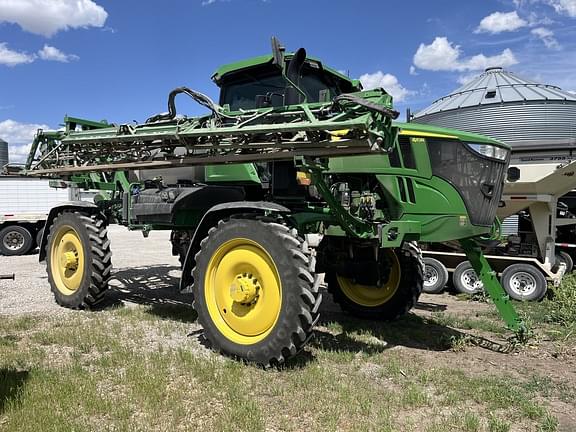 Image of John Deere 410R equipment image 1