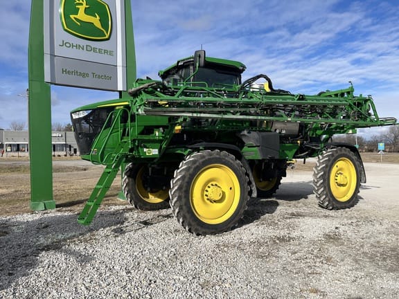 2025 John Deere 410R Equipment Image0