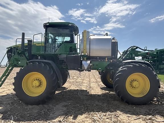 Image of John Deere 410R Primary image