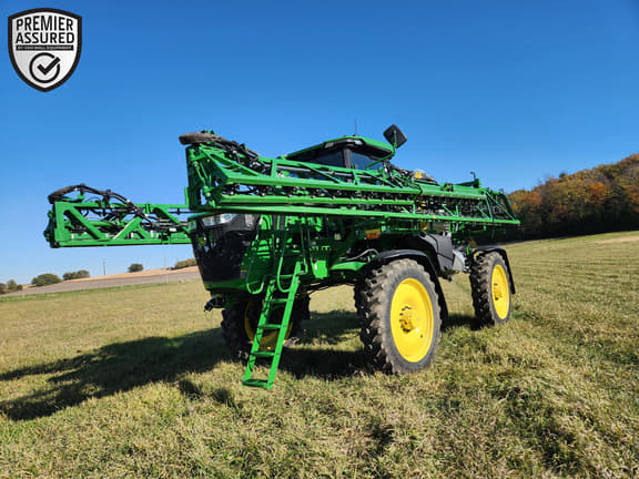 Image of John Deere 412R equipment image 1