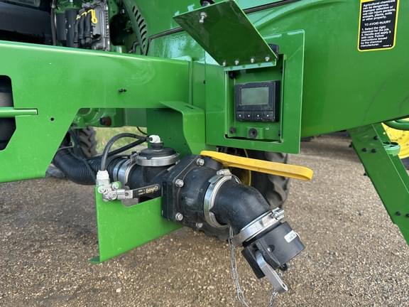 Image of John Deere 412R equipment image 2