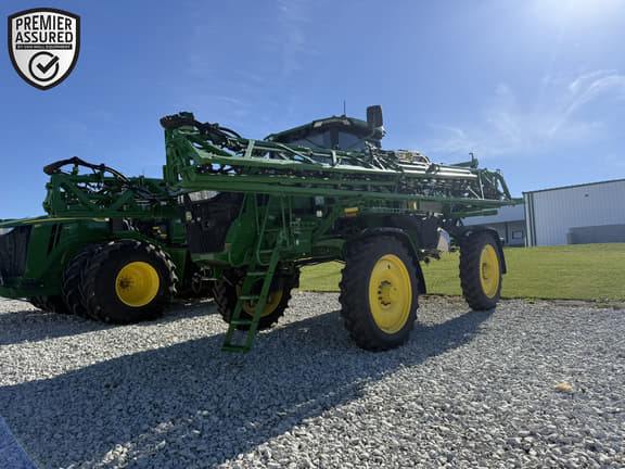 Image of John Deere 412R Primary image