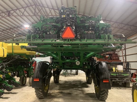 Image of John Deere 412R equipment image 2