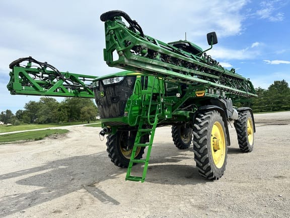 2025 John Deere 412R Equipment Image0