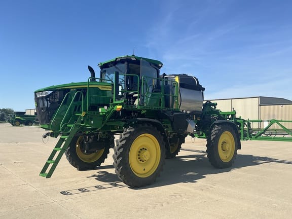 2025 John Deere 412R Equipment Image0