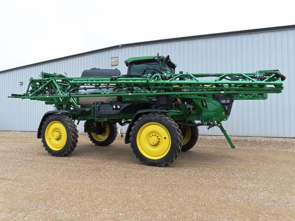 Image of John Deere 412R Primary image