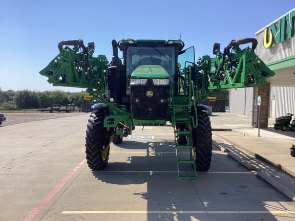 Image of John Deere 412R equipment image 3