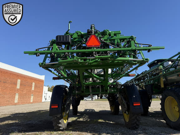 Image of John Deere 412R equipment image 2