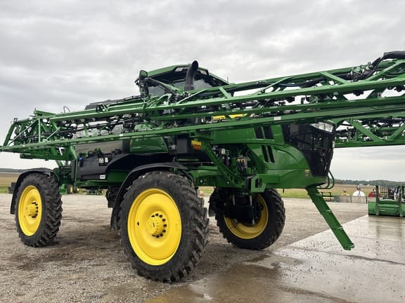2025 John Deere 412R Equipment Image0
