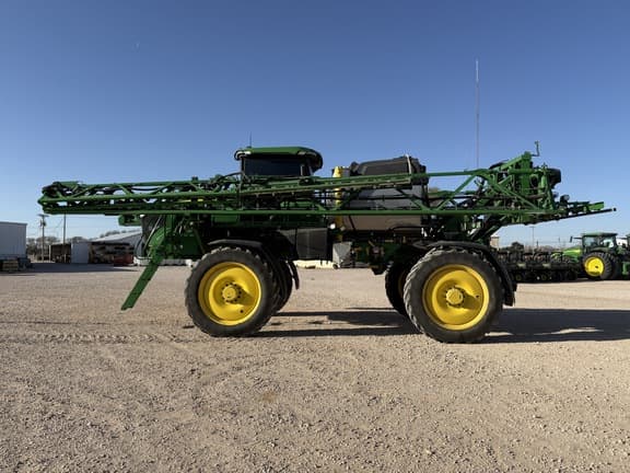 Image of John Deere 412R equipment image 1