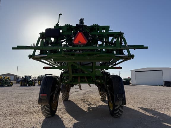 Image of John Deere 412R equipment image 3