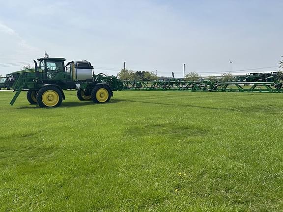 Image of John Deere 412R equipment image 1