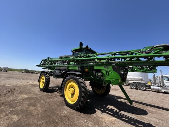 Image of John Deere 412R Primary image