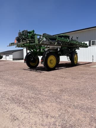 Image of John Deere 412R equipment image 2