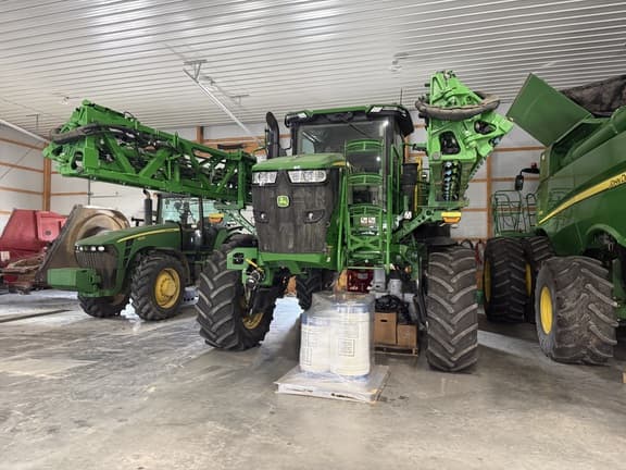 Image of John Deere 412R Primary image