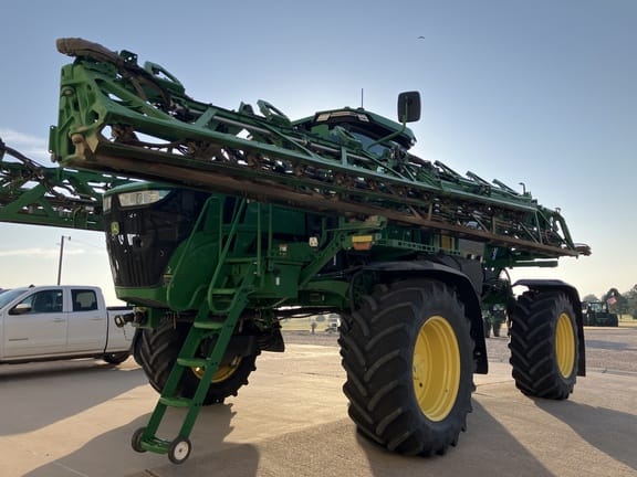 2025 John Deere 412R Equipment Image0