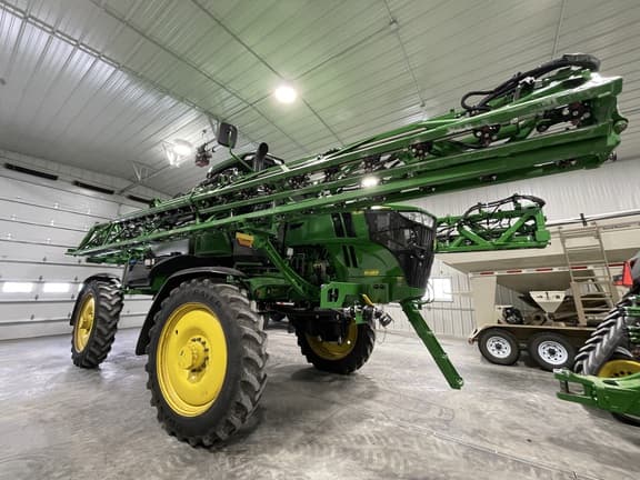 Image of John Deere 412R equipment image 1