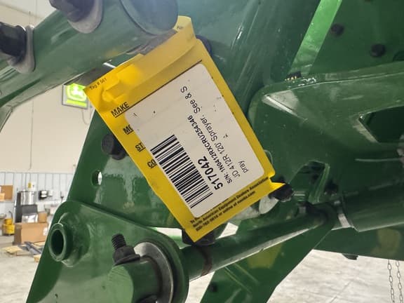 Image of John Deere 412R equipment image 4