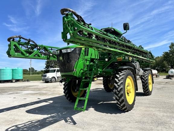 Image of John Deere 412R Primary image