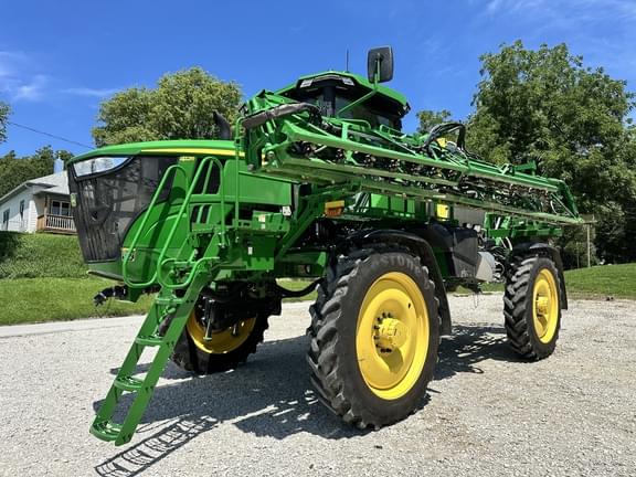 Image of John Deere 412R Primary image