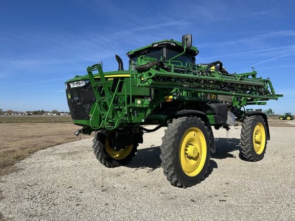 Image of John Deere 412R Primary image