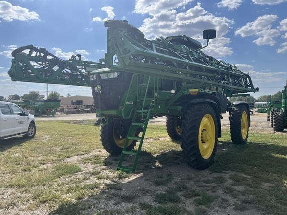 Image of John Deere 412R Primary image