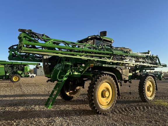 Image of John Deere 412R Image 0