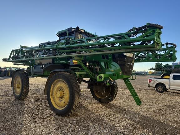 Image of John Deere 412R Image 1