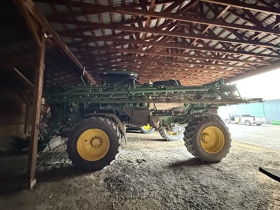Image of John Deere 412R equipment image 2