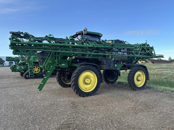 Image of John Deere 412R equipment image 4