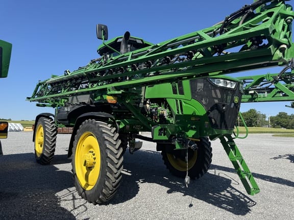 2025 John Deere 412R Equipment Image0