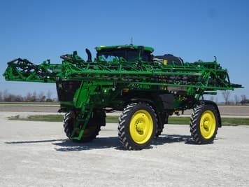 Main image John Deere 412R
