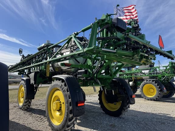 Image of John Deere 412R equipment image 1