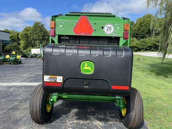 Image of John Deere 451M equipment image 2