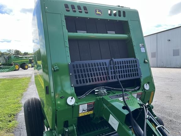 Image of John Deere 451M equipment image 4