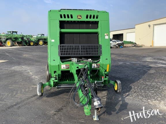 Image of John Deere 451M Silage Special equipment image 3