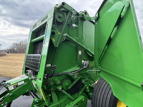 Image of John Deere 451M equipment image 2