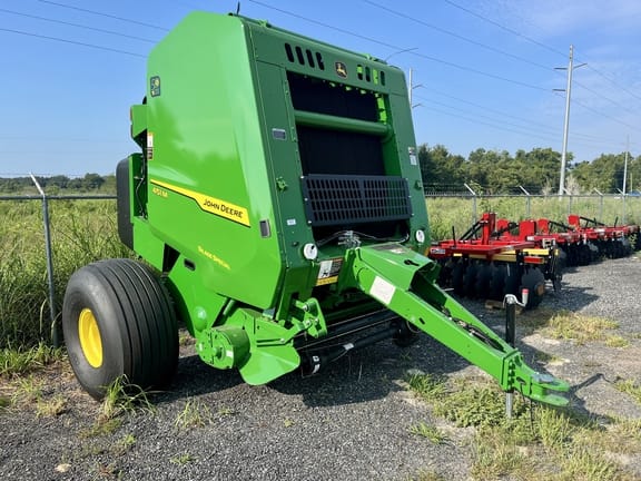 2025 John Deere 451M Silage Special Equipment Image0