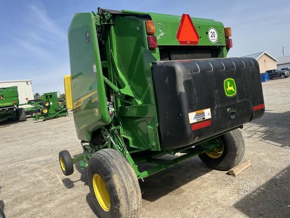 Image of John Deere 451M equipment image 4