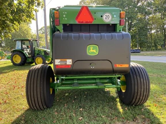 Image of John Deere 451M Silage Special equipment image 2