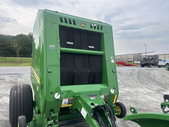 Image of John Deere 461M equipment image 4